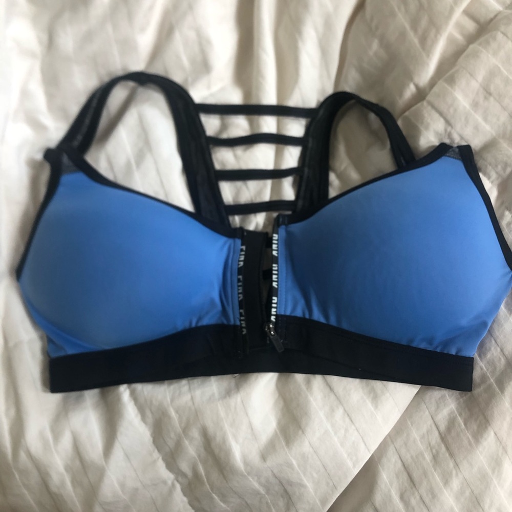 VS PINK Sport's Push-up Bra